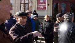 За бунты стариков судят 70-летнюю пенсионерку