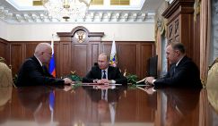 В Адыгее смены власти никто не заметил?