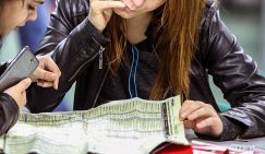 Преподаватель вуза идет в порнозвезды