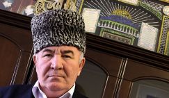 Зачем муфтию с Кавказа взрывать Ельцин-центр