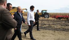 Как на Кубани от Путина прятали фермеров и долгострой